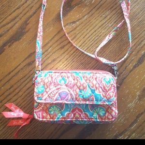 Beautiful Vera Bradley Wallet Crossbody